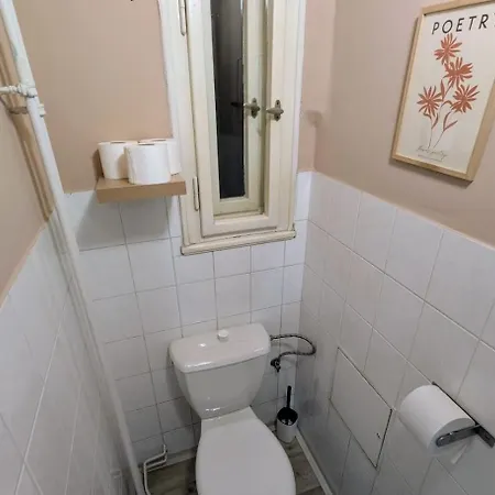 Apartment Flat In Zizkov -103- *